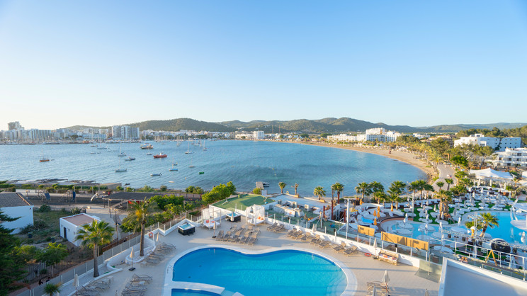 THB Ocean Beach Class